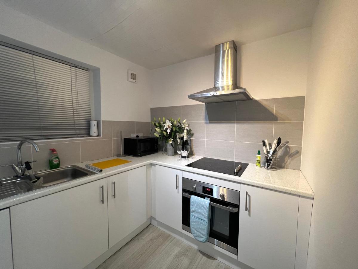 לית'ם סנט אנס Beach Front Apartment With Free Parking, St Annes מראה חיצוני תמונה