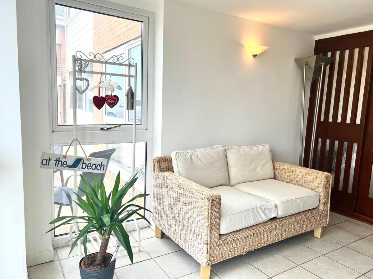 לית'ם סנט אנס Beach Front Apartment With Free Parking, St Annes מראה חיצוני תמונה